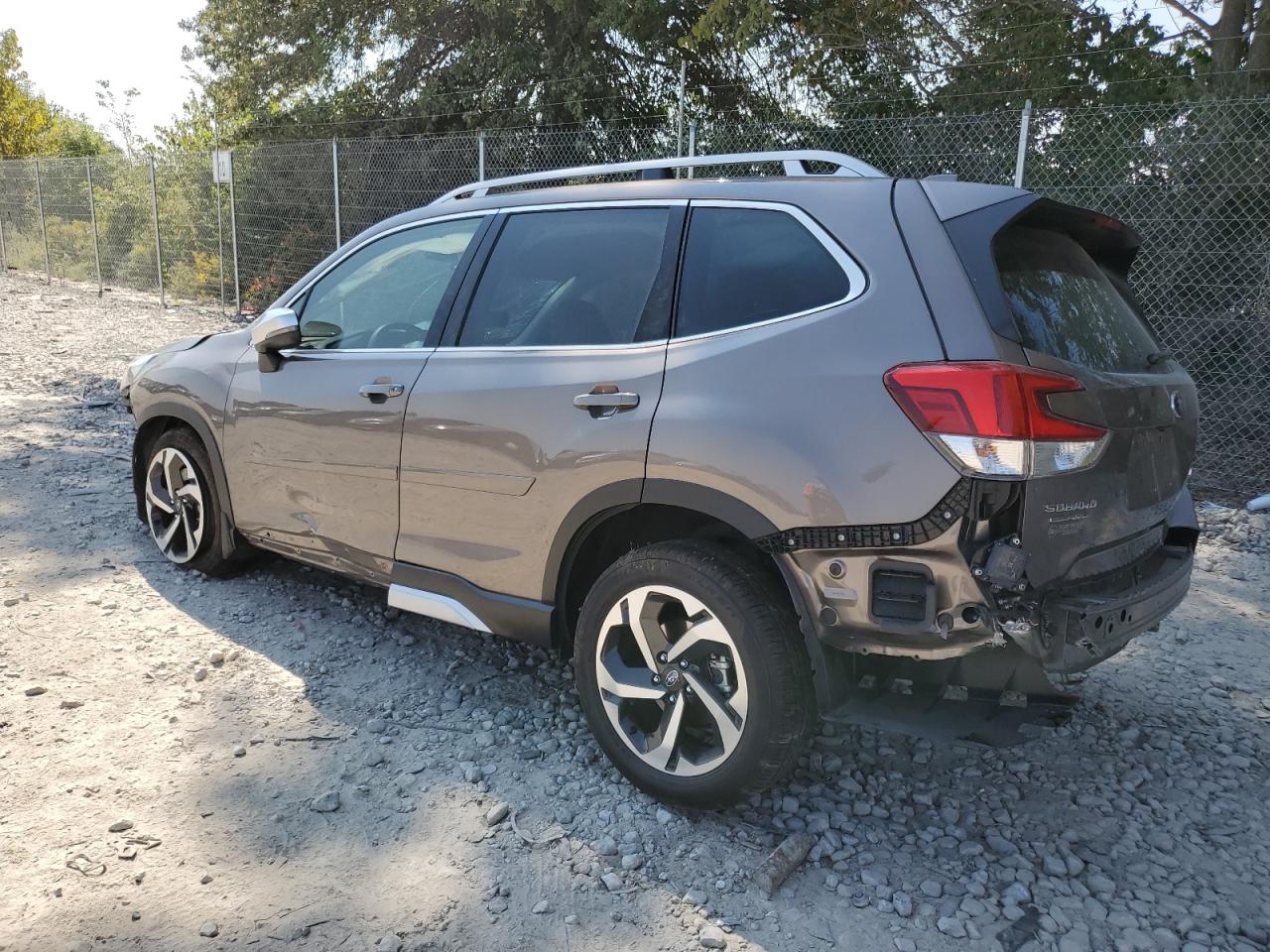 Lot #2952941752 2023 SUBARU FORESTER T