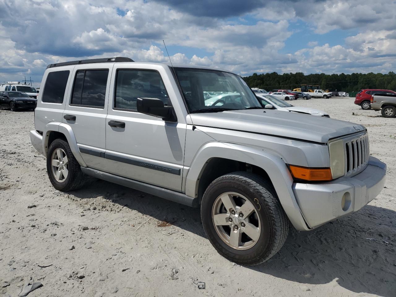 2006 Jeep COMMANDER