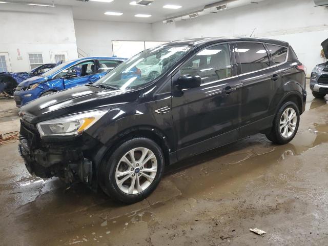 2017 FORD ESCAPE SE 1FMCU9GD1HUD18871  68929744