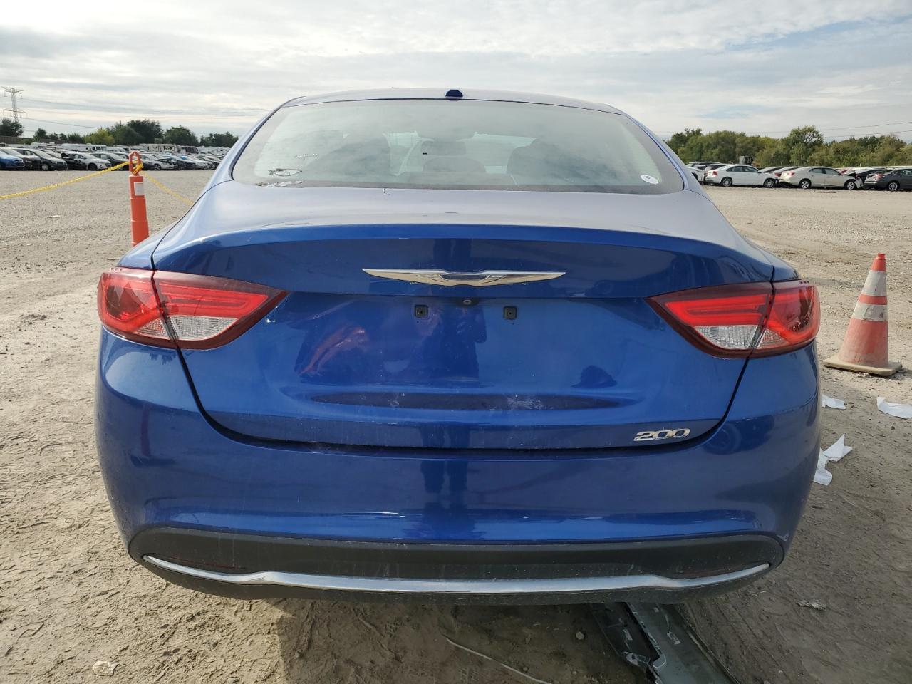 Lot #2890878696 2015 CHRYSLER 200 LIMITE