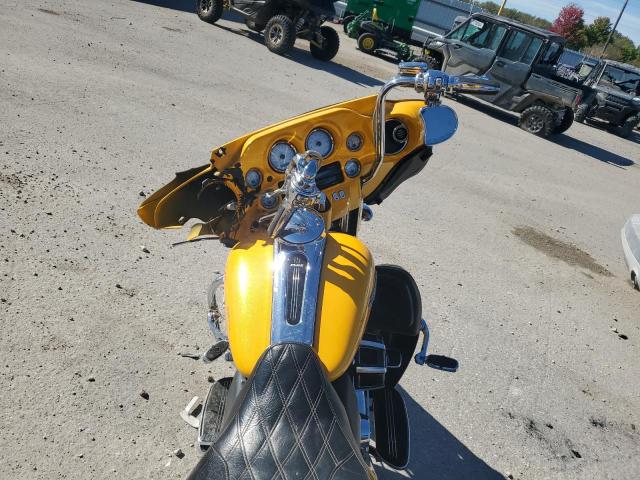 2013 HARLEY-DAVIDSON FLHX STREE - 1HD1KBM18DB629527