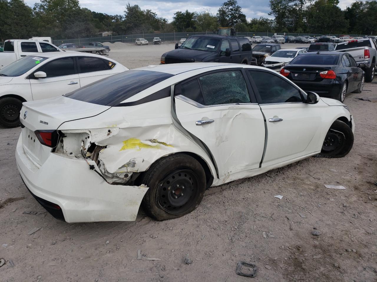 Lot #3009179261 2019 NISSAN ALTIMA S