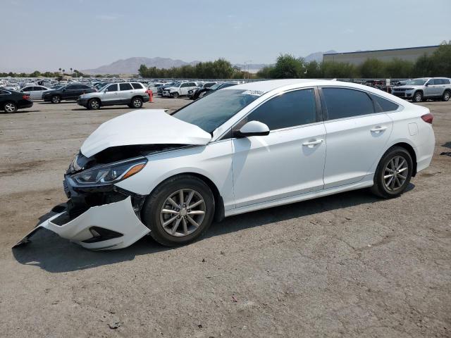 VIN 5NPE24AF2JH688257 2018 HYUNDAI SONATA no.1