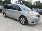 TOYOTA SIENNA LE photo