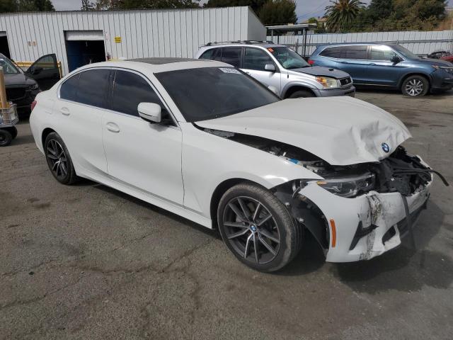 VIN 3MW5R1J07L8B43745 2020 BMW 3 Series, 330I no.4