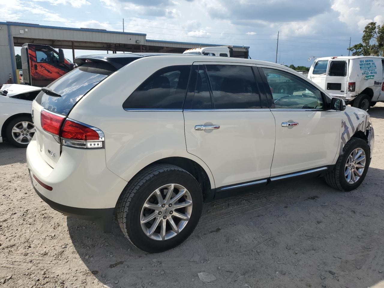 Lot #2928436830 2013 LINCOLN MKX