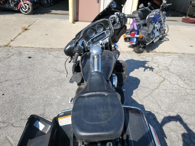2009 HARLEY-DAVIDSON FLHTCU - 1HD1FC4159Y685391