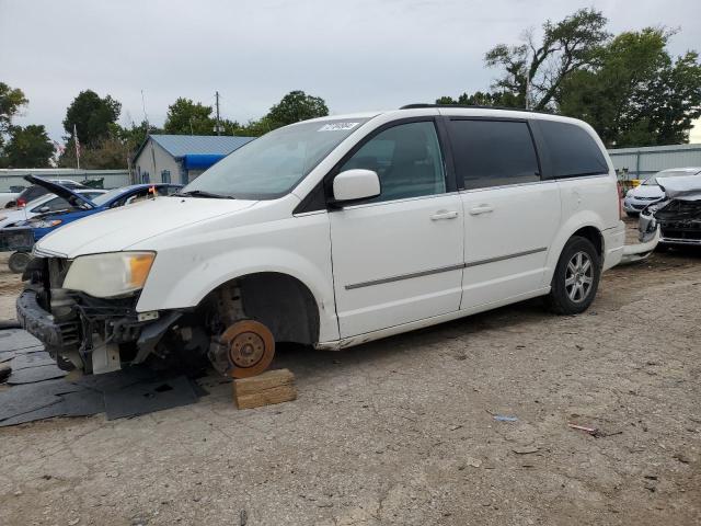 2010 CHRYSLER TOWN & COU #2902897775