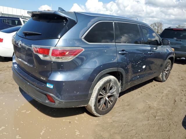 VIN 5TDKKRFH9GS125851 2016 Toyota Highlander, Xle no.3