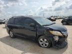 TOYOTA SIENNA LE photo