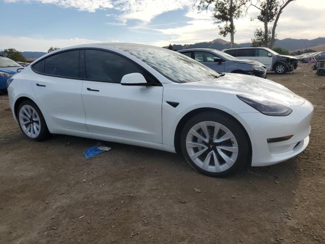 VIN 5YJ3E1EB8NF321369 2022 TESLA MODEL 3 no.4