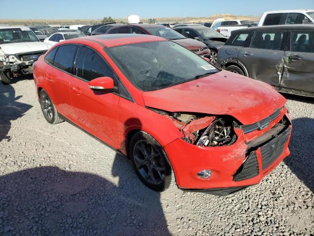 VIN 1FADP3F27EL311914 2014 Ford Focus, SE no.4