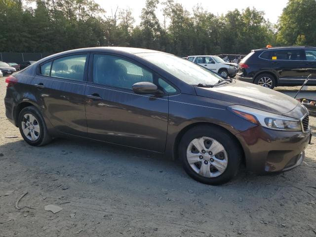 VIN 3KPFK4A78JE177072 2018 KIA Forte, LX no.4