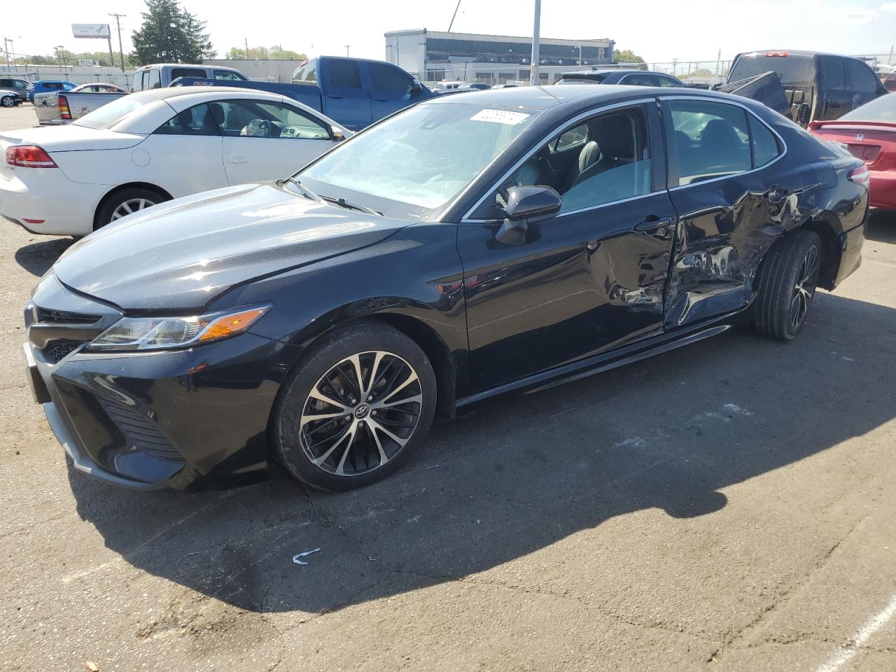 Lot #2979446781 2020 TOYOTA CAMRY SE