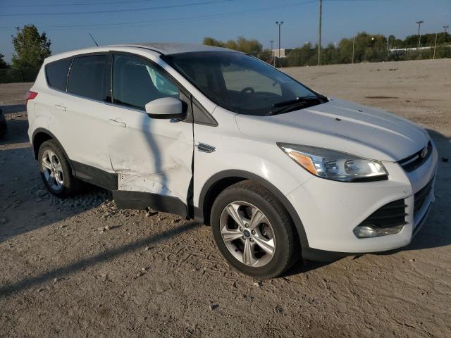 VIN 1FMCU9GX0FUC05890 2015 Ford Escape, SE no.4