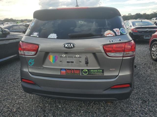 VIN 5XYPG4A34JG413982 2018 KIA Sorento, LX no.6