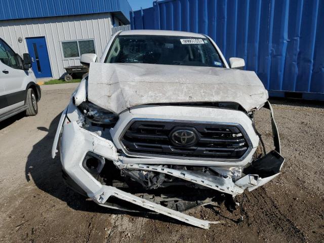 VIN 3TMAZ5CN8JM066017 2018 Toyota Tacoma, Double Cab no.5