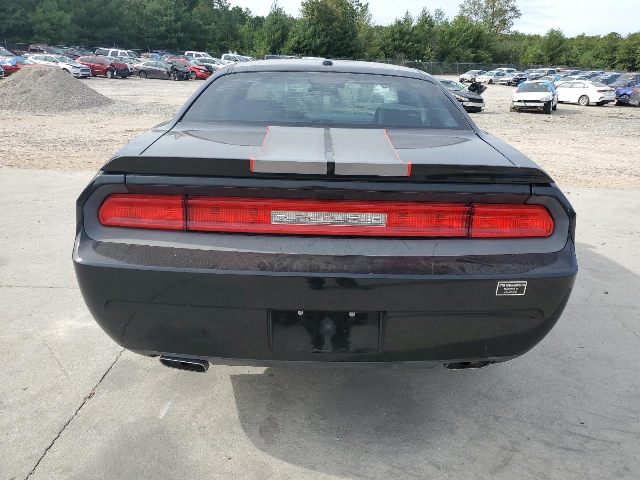 Lot #2918960558 2011 DODGE CHALLENGER