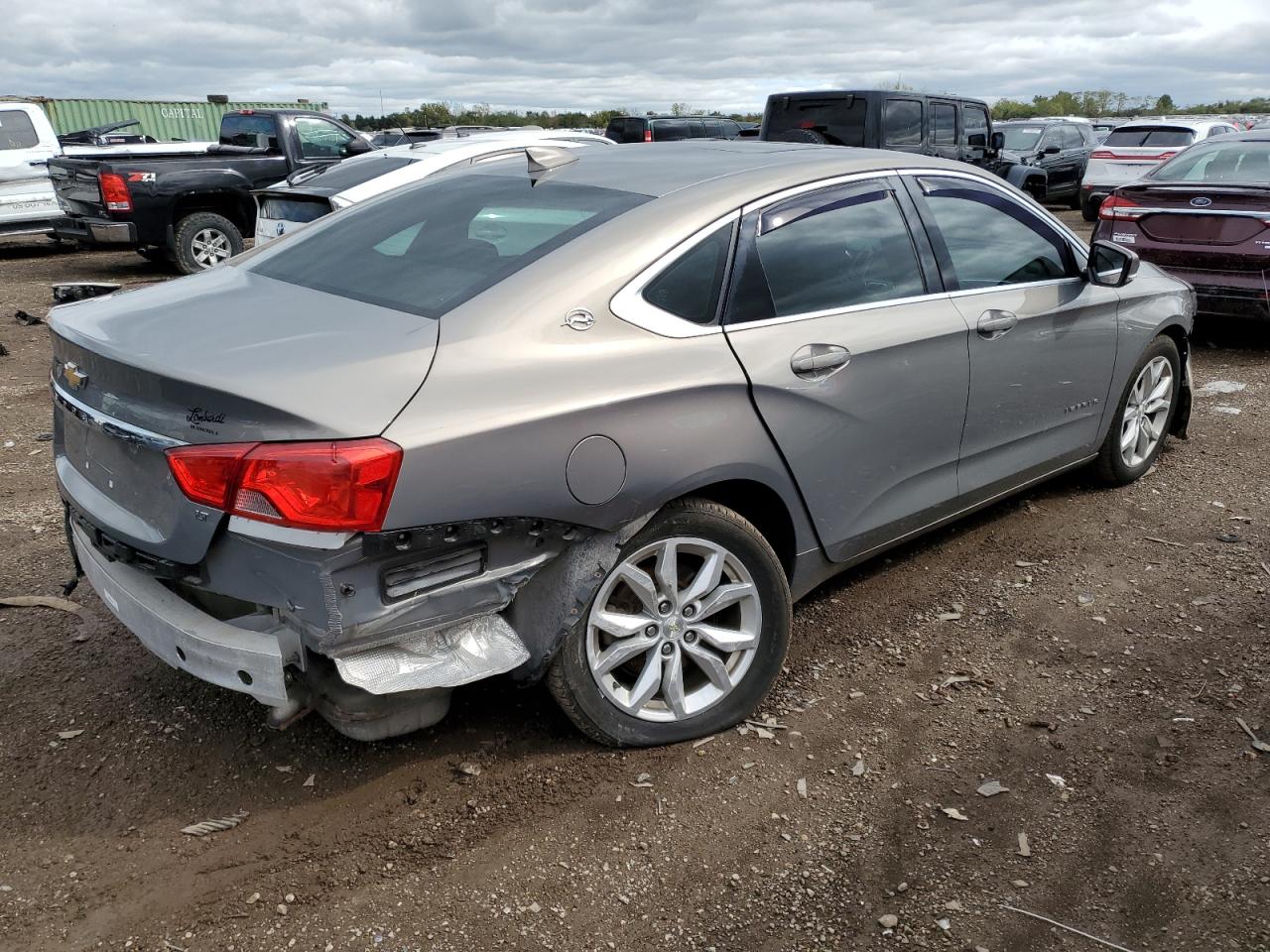 CHEVROLET IMPALA LT 2017 tan  gas 1G1105S33HU155132 photo #4