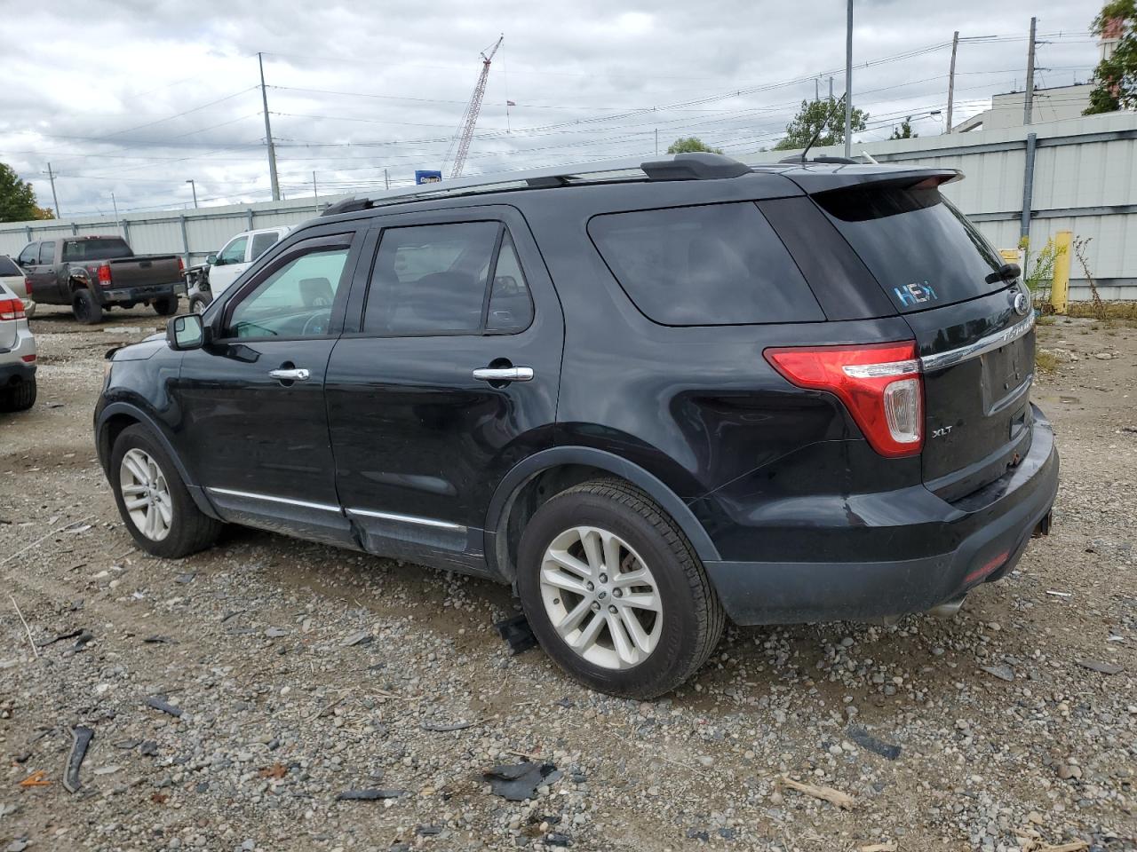 FORD EXPLORER XLT
