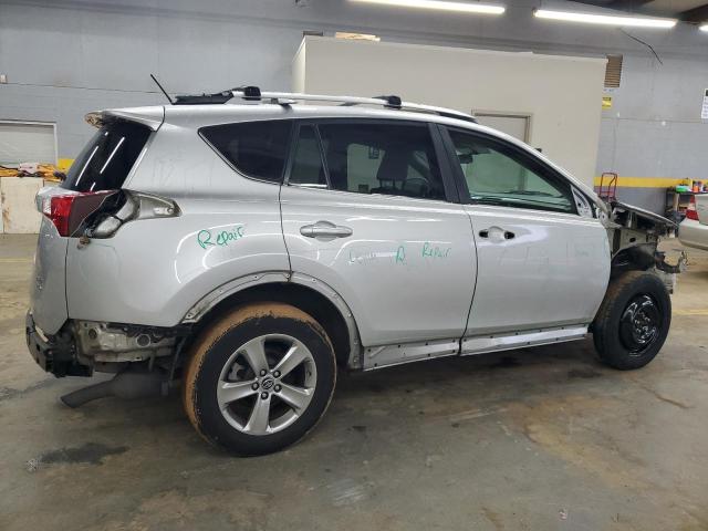 2015 TOYOTA RAV4 XLE - 2T3RFREV3FW291418
