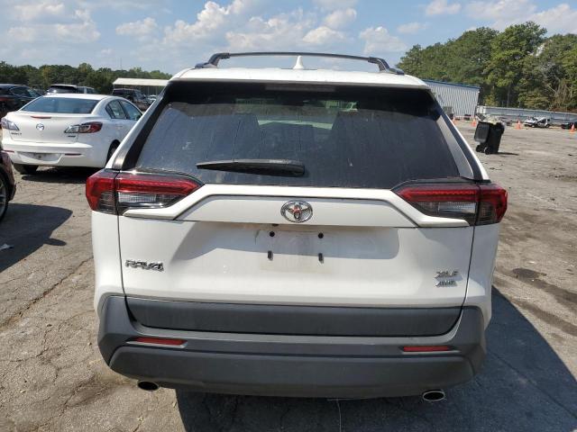 2019 TOYOTA RAV4 XLE - JTMP1RFV4KD046008