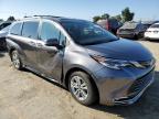 TOYOTA SIENNA LIM photo