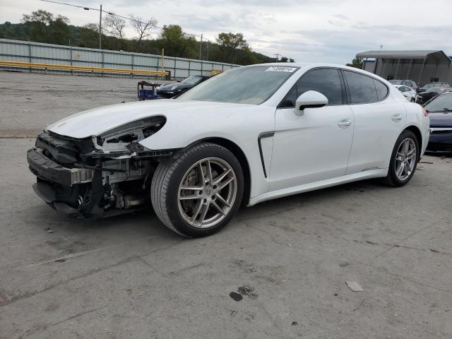 2015 PORSCHE PANAMERA