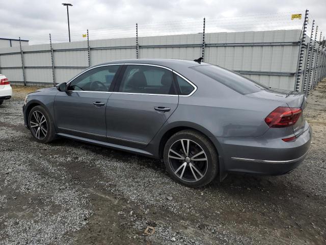 2017 VOLKSWAGEN PASSAT SE - 1VWGT7A32HC063275