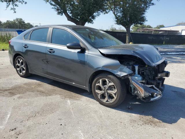 VIN 3KPF24AD3LE233234 2020 KIA Forte, FE no.4