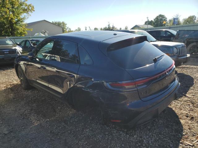 VIN WP1AA2A51NLB00118 2022 Porsche Macan no.2