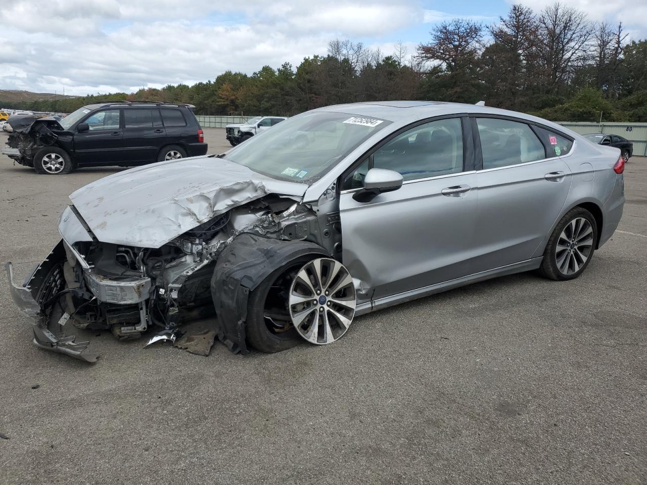 Lot #2945289486 2020 FORD FUSION SE