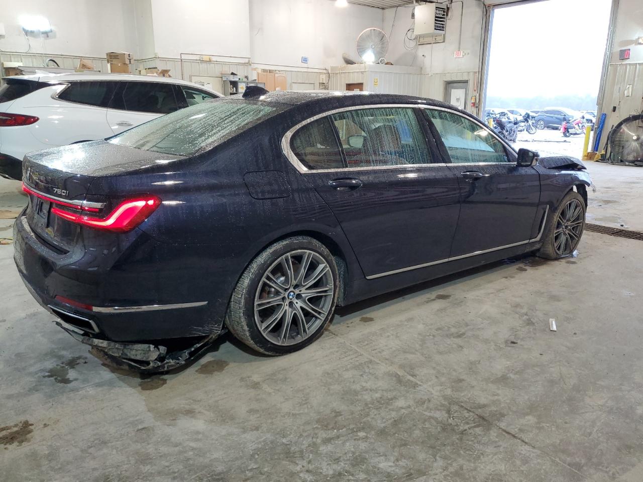 Lot #2869773962 2020 BMW 750 XI