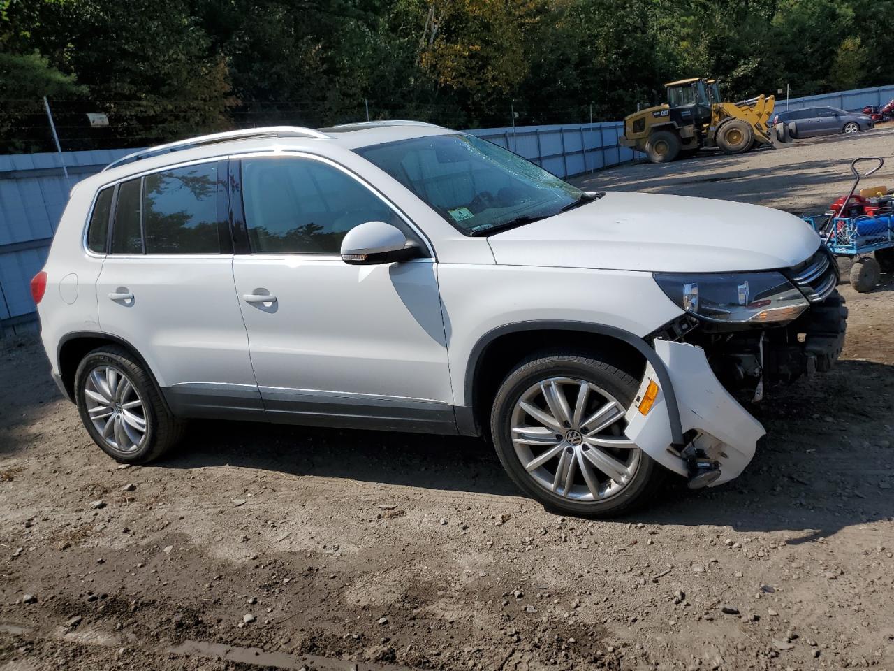 Lot #3020678956 2013 VOLKSWAGEN TIGUAN S