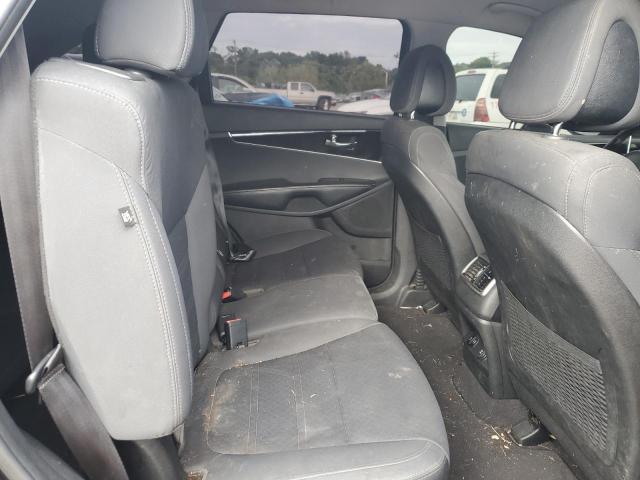 2016 KIA SORENTO LX - 5XYPG4A38GG138979