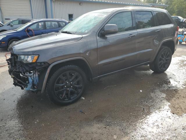 VIN 1C4RJFAG1KC809821 2019 Jeep Grand Cherokee, Laredo no.1