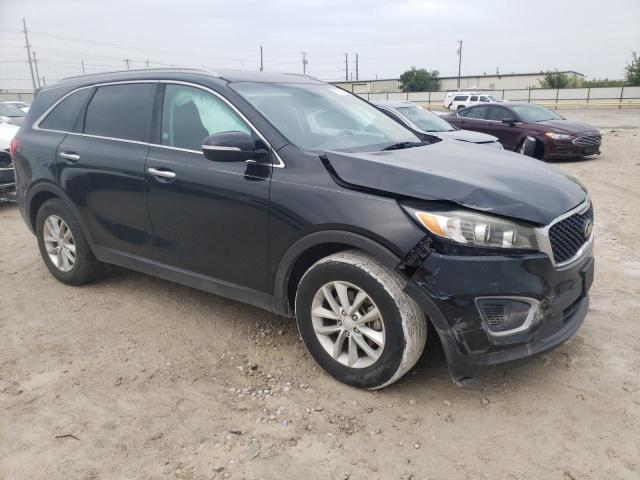 VIN 5XYPG4A37HG242235 2017 KIA Sorento, LX no.4