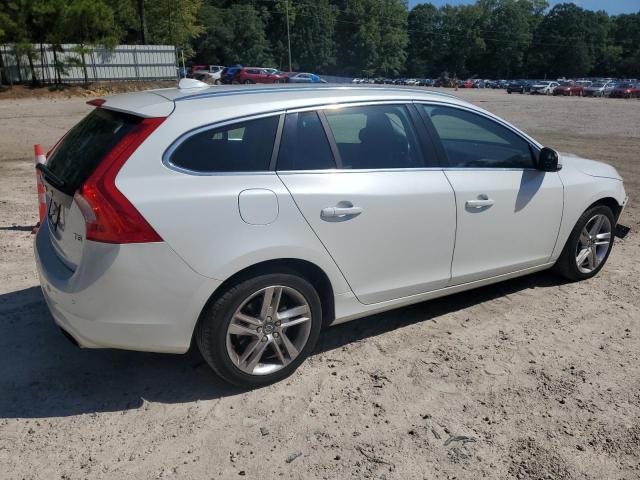 VIN YV140MEK2F1261727 2015 Volvo V60, Premier no.3