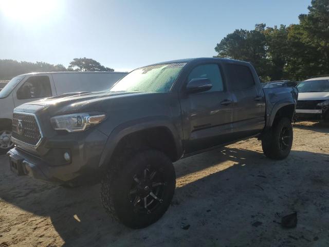 VIN 3TMCZ5AN0KM246038 2019 Toyota Tacoma, Double Cab no.1