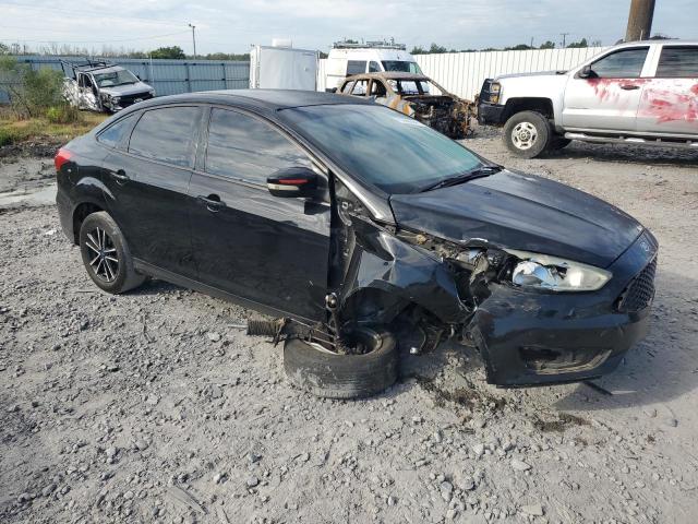 VIN 1FADP3F23HL233197 2017 Ford Focus, SE no.4