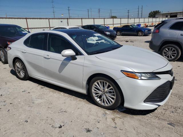 VIN 4T1B11HK8JU671908 2018 Toyota Camry, L no.4