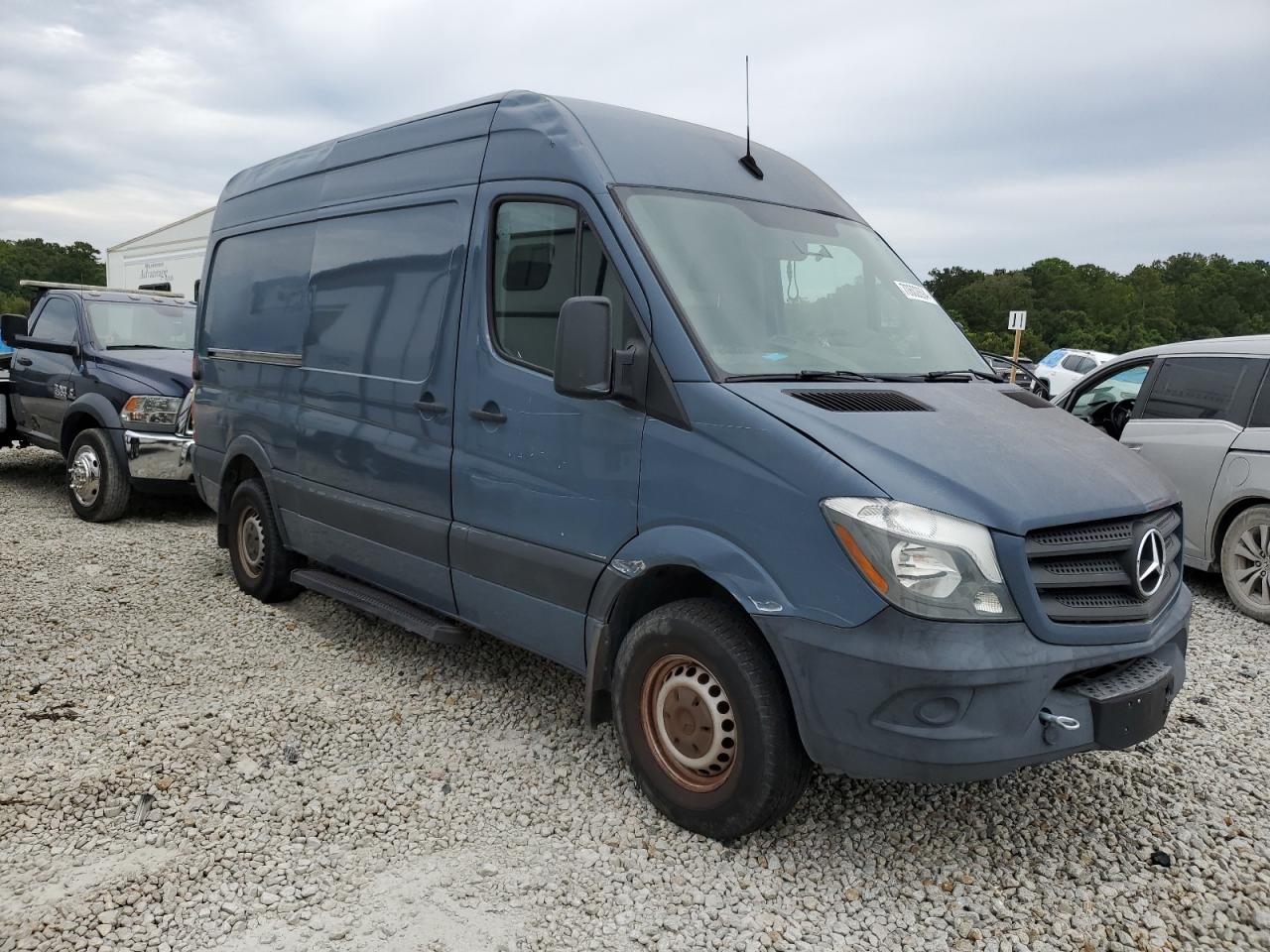 Lot #2827857121 2018 MERCEDES-BENZ SPRINTER 2