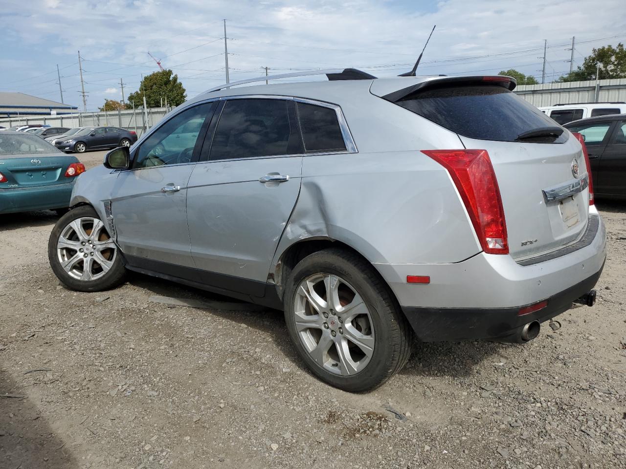 CADILLAC SRX PERFOR 2010 silver  gas 3GYFNEEY4AS500013 photo #3