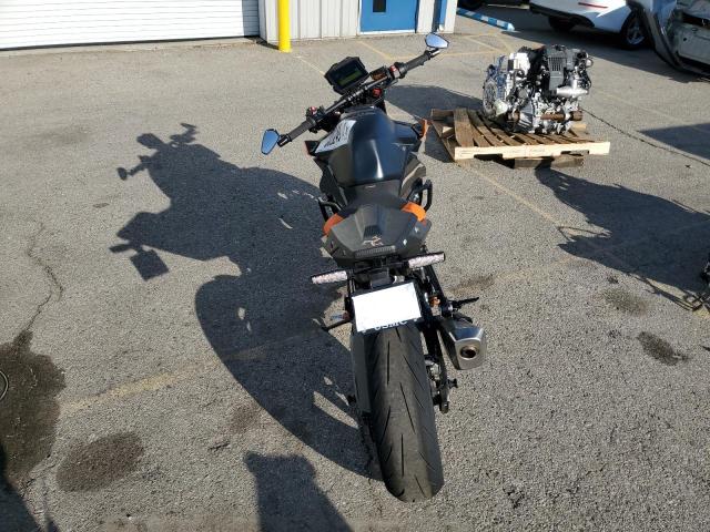 2024 KTM 990 DUKE VBKTV9404RM995559