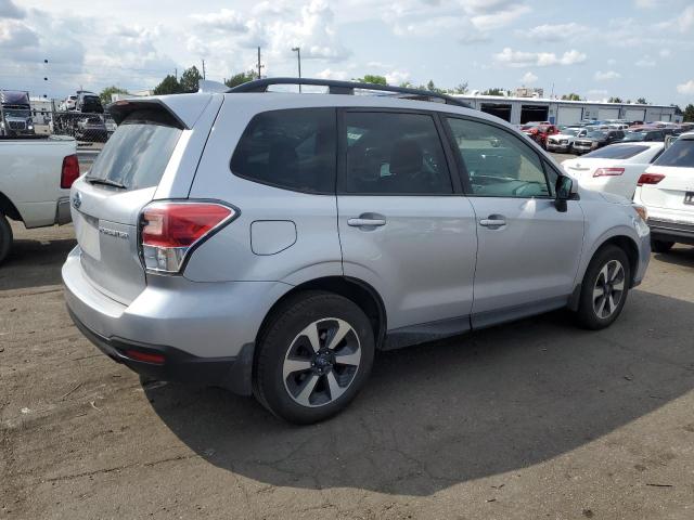 VIN JF2SJAEC9JH542099 2018 Subaru Forester, 2.5I Pr... no.3