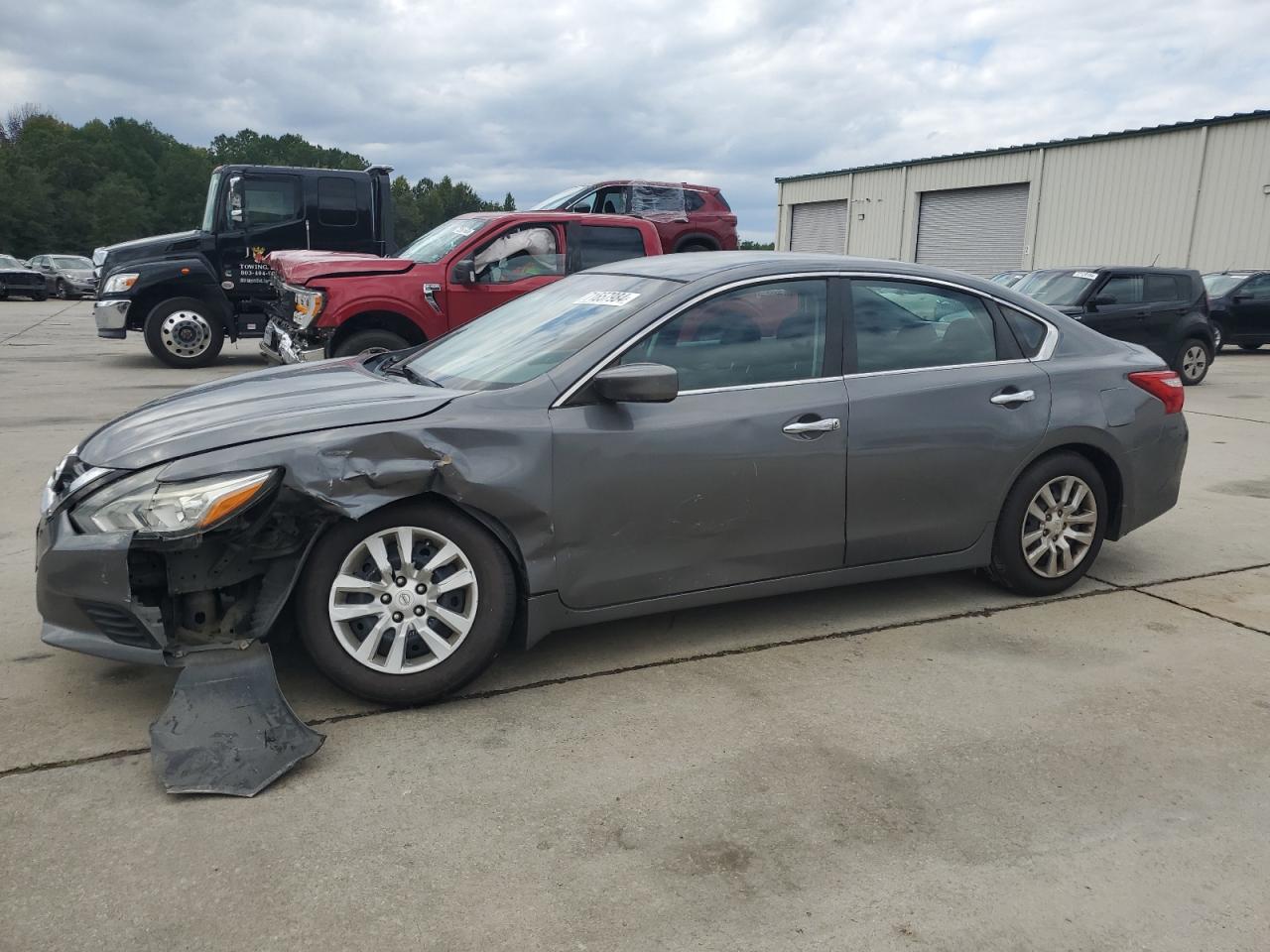 Lot #2926059714 2017 NISSAN ALTIMA 2.5