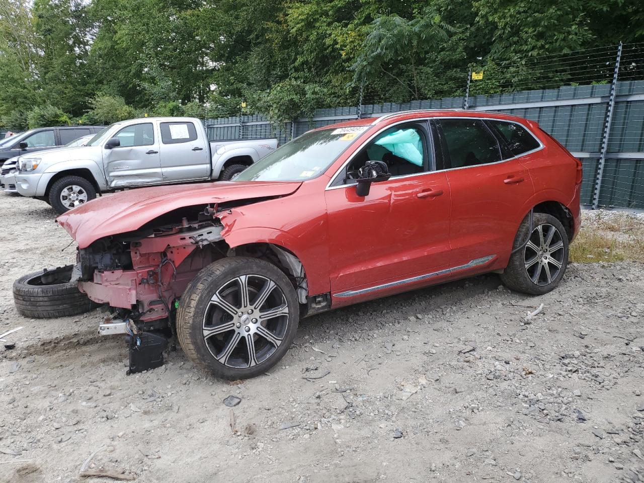 Lot #2810945566 2018 VOLVO XC60 T6 IN