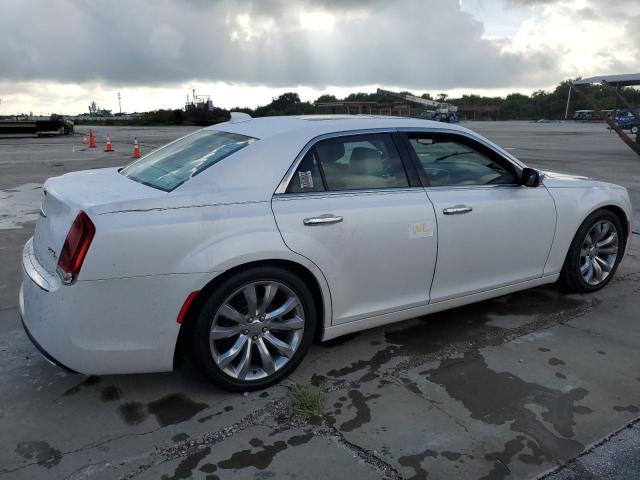 VIN 2C3CCAET3FH830414 2015 Chrysler 300C no.3