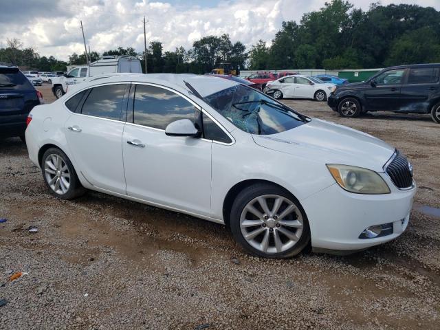 VIN 1G4PP5SK3D4159319 2013 Buick Verano no.4