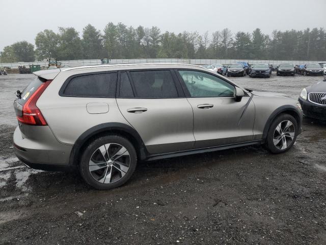 VIN YV4102WK3L1034695 2020 Volvo V60, T5 Momentum no.3